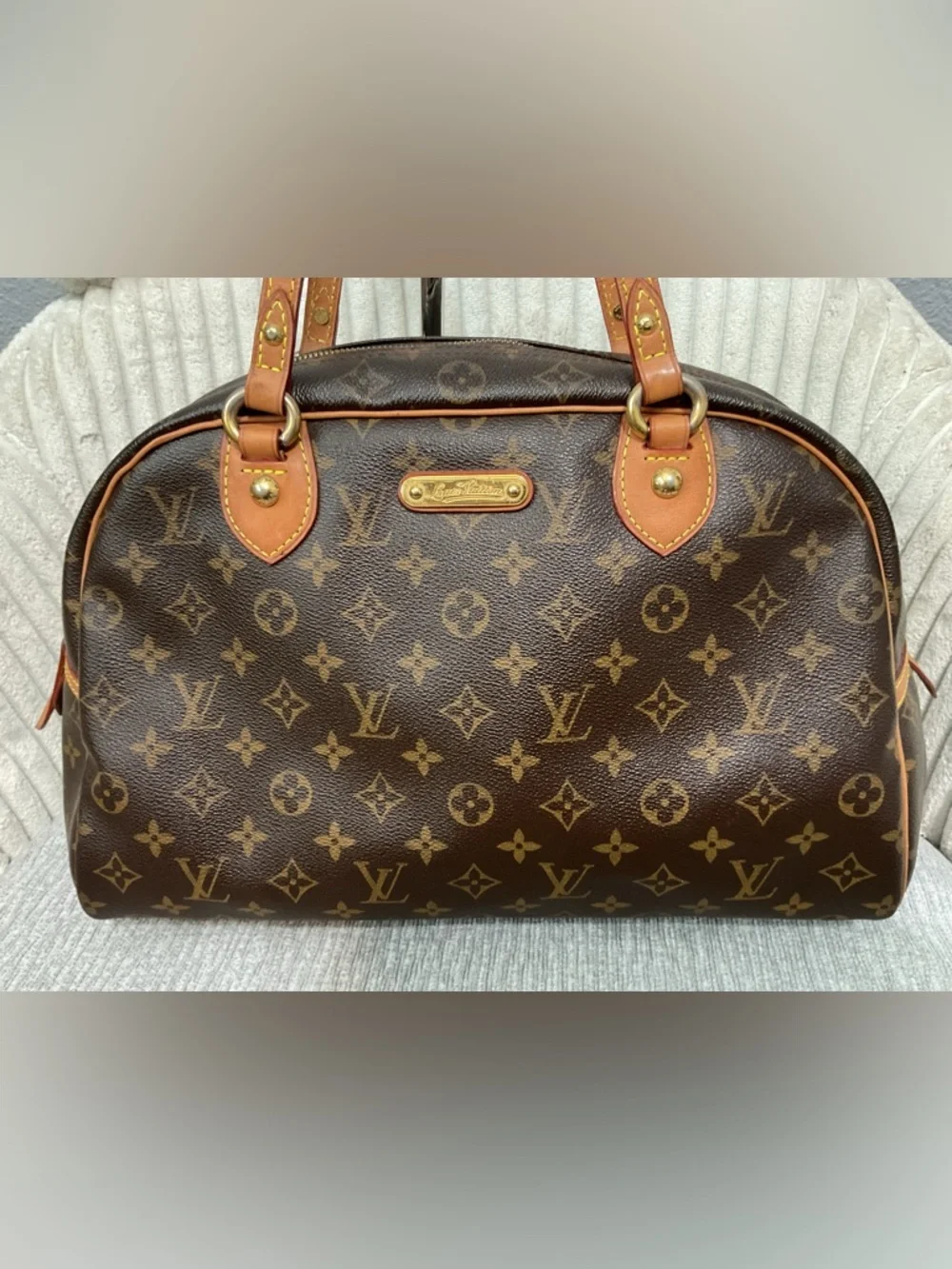 Louis Vuitton Bags - Picture 2 of 14